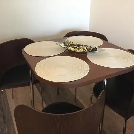 Club 218 Wellness Lakas Apartman * Siofok